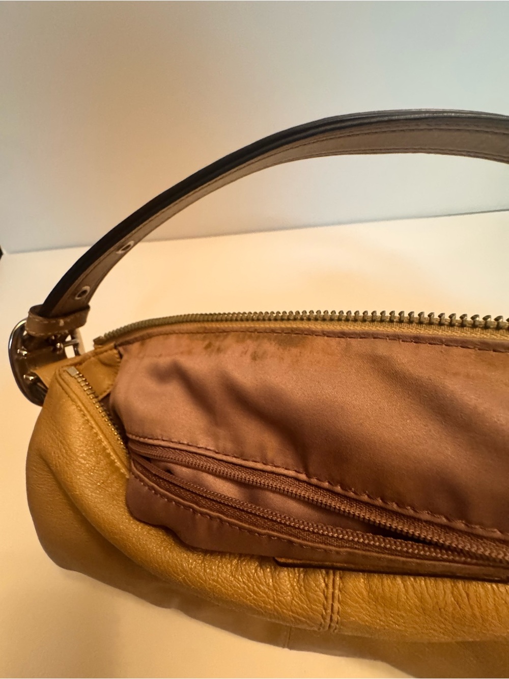 Coach Leather Hobo Shoulder Bag in Beige - Picture 4 of 10